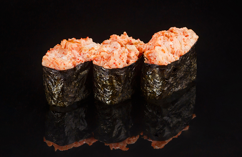 Заказ Суши, запеченные под сырным соусом лосось (3 шт.)